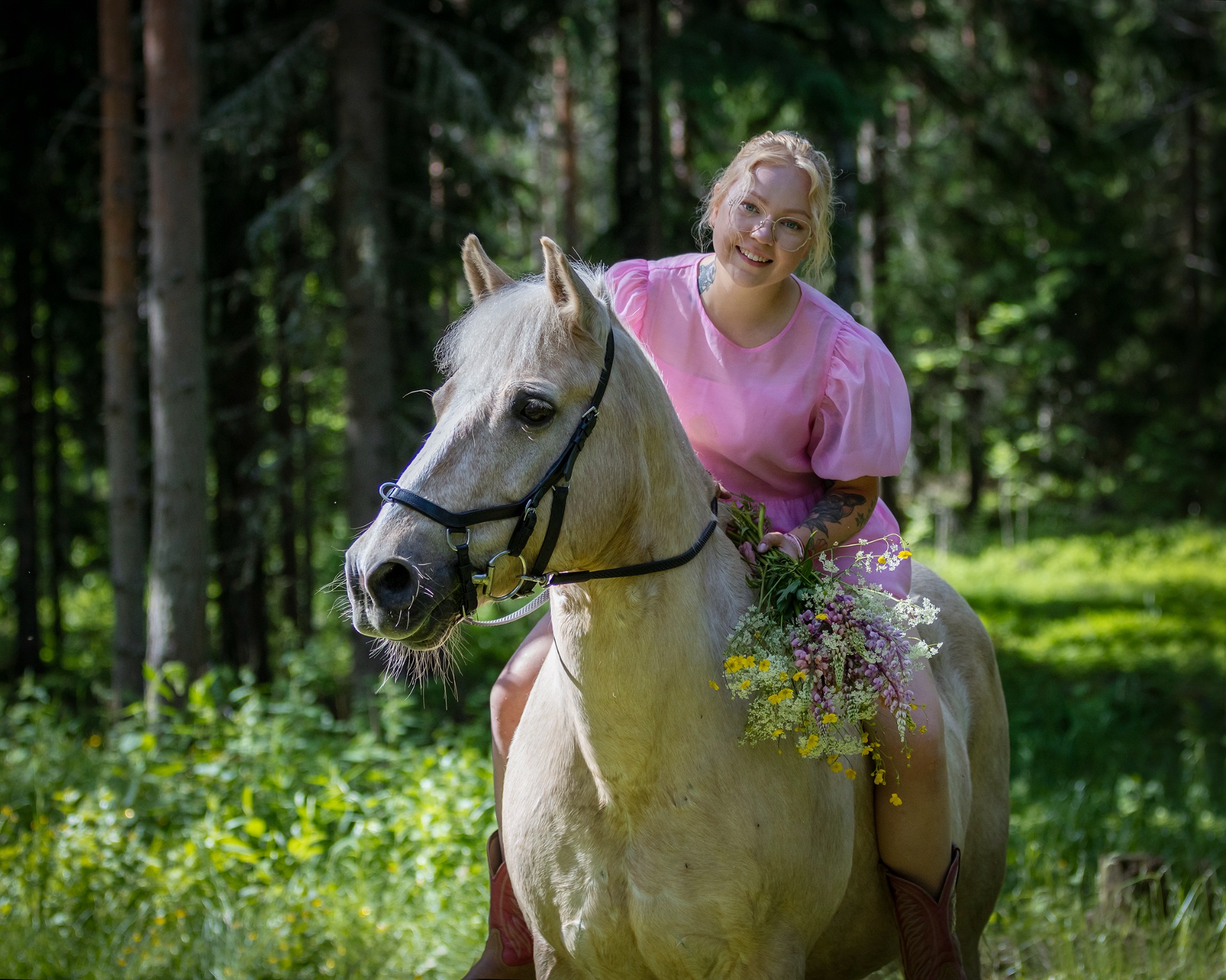 Helmi ja Nikolai